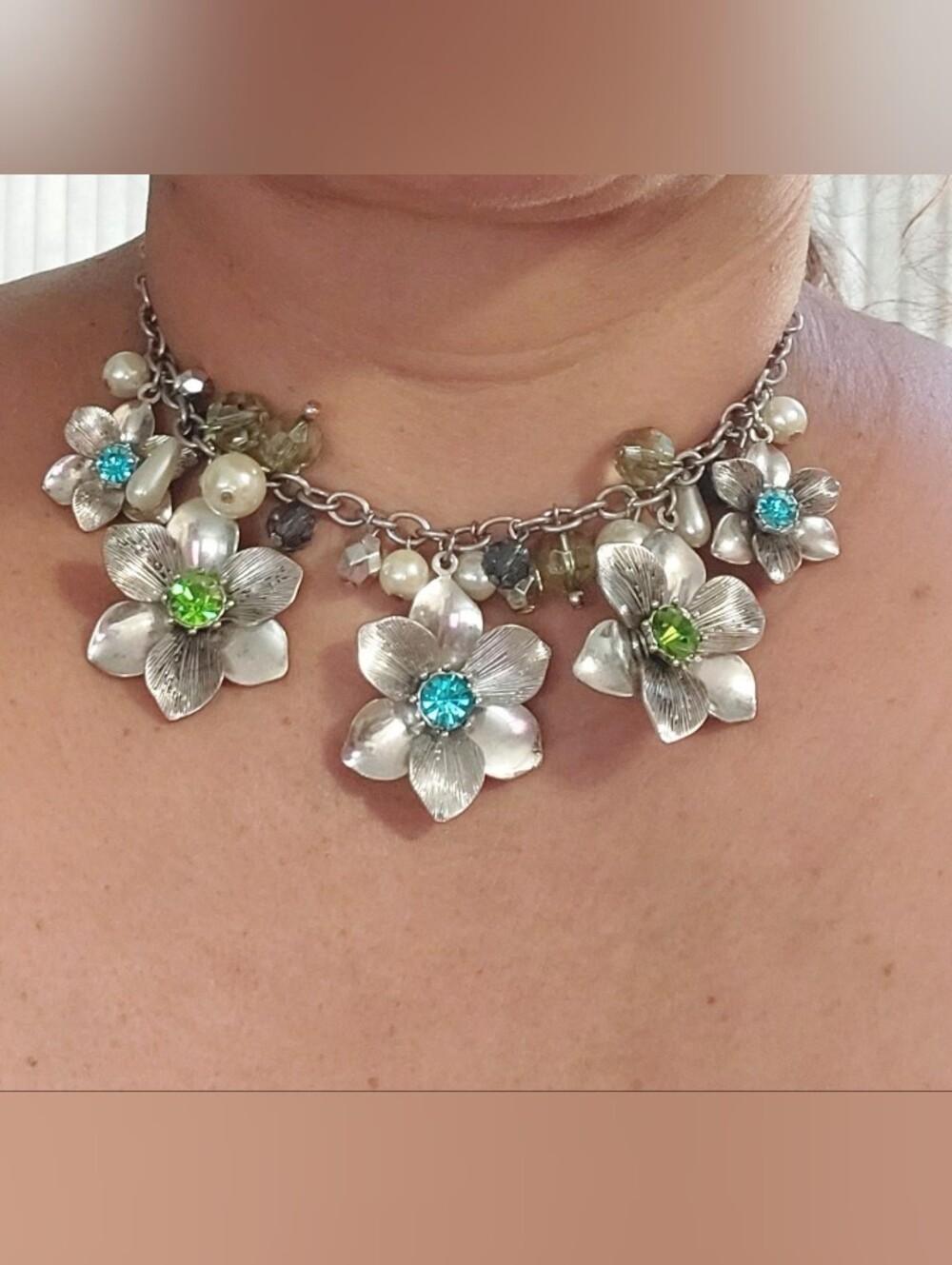 Premier Designs Garden Gate NWT Flower Statement Necklace Blue Green